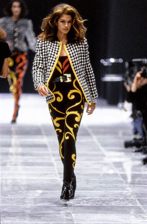 versace 1991 fall|versace style 1990s.